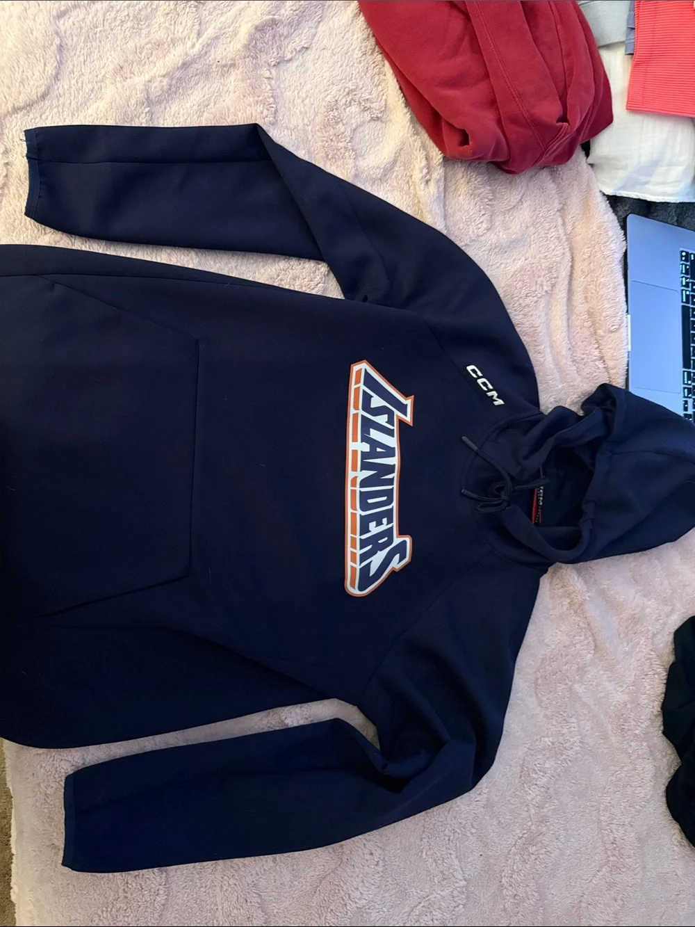 CCM Islanders Sweater - Picture 1 of 2